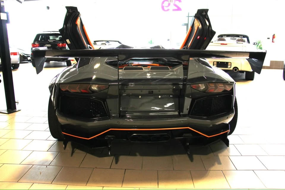 2014 Lamborghini Aventador LP700-4 - Image 7 of 8