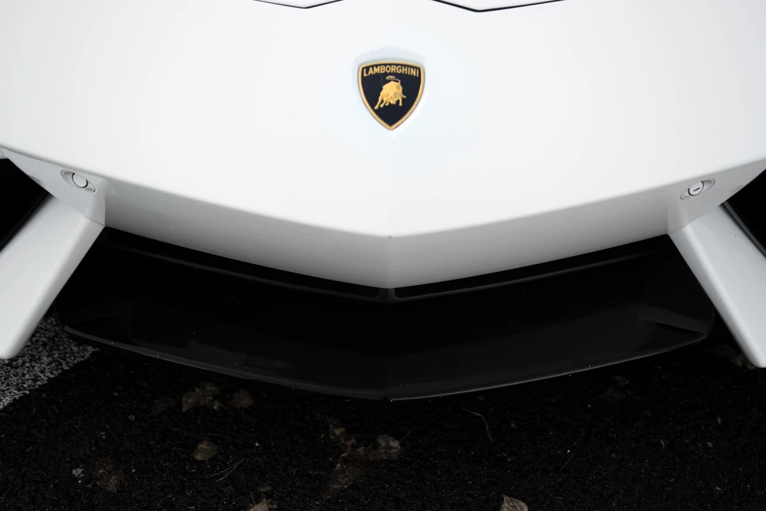 2014 Lamborghini Aventador LP700-4 - Image 17 of 31