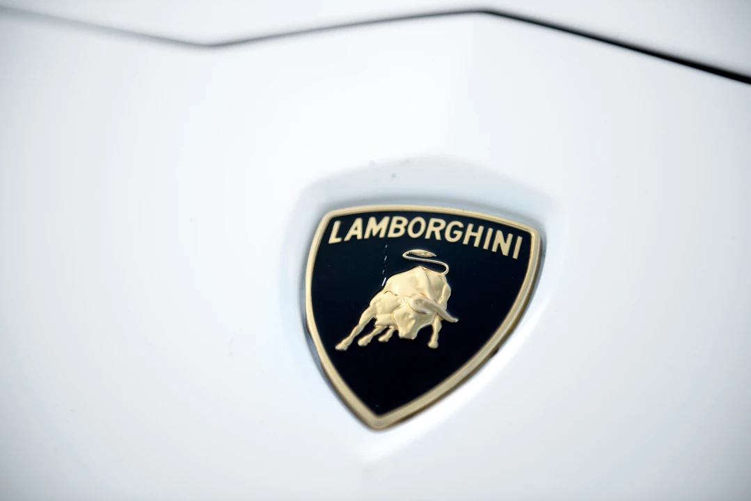 2014 Lamborghini Aventador LP700-4 - Image 20 of 31