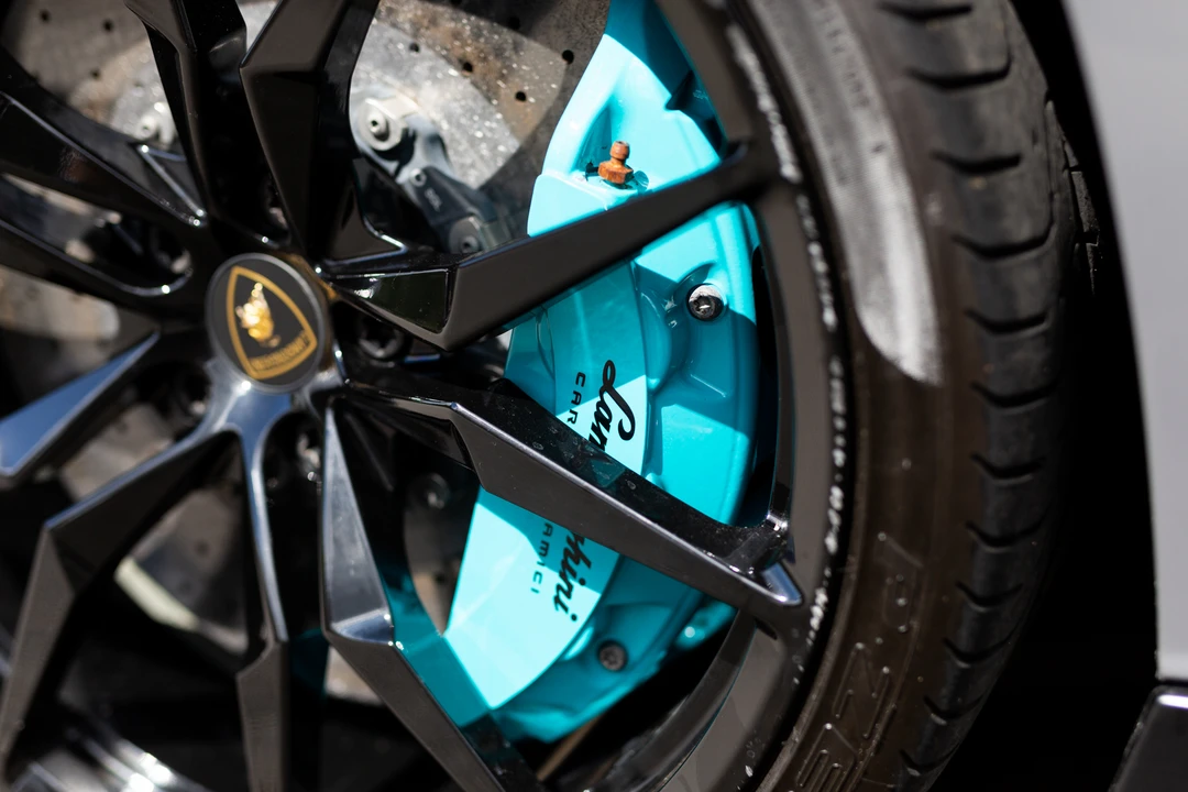 2014 Lamborghini Aventador LP700-4 - Image 11 of 31