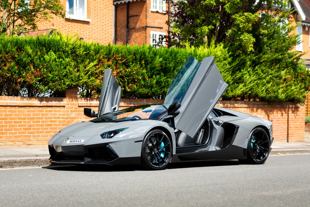 2014 Lamborghini Aventador LP700-4 - Image 26 of 31