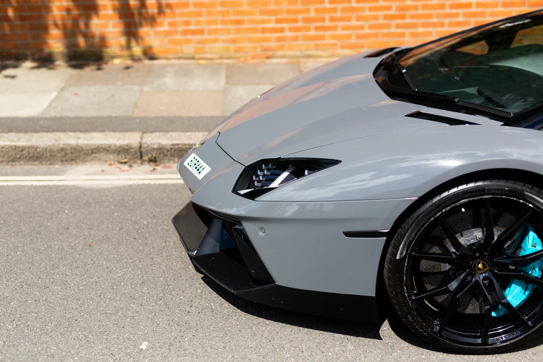 2014 Lamborghini Aventador LP700-4 - Image 29 of 31