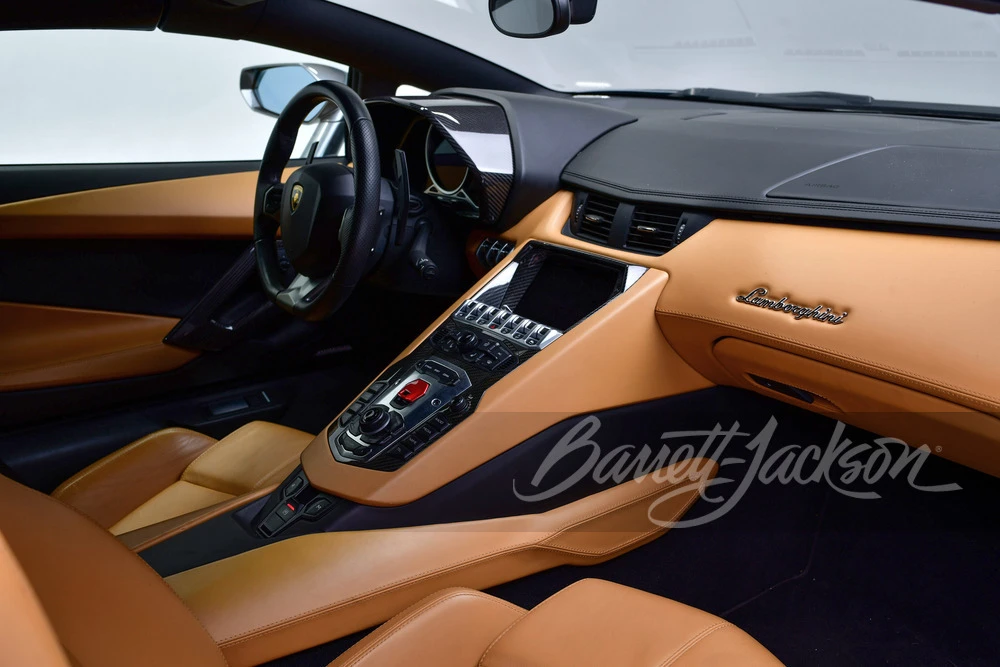2014 Lamborghini Aventador LP700-4 - Image 4 of 31