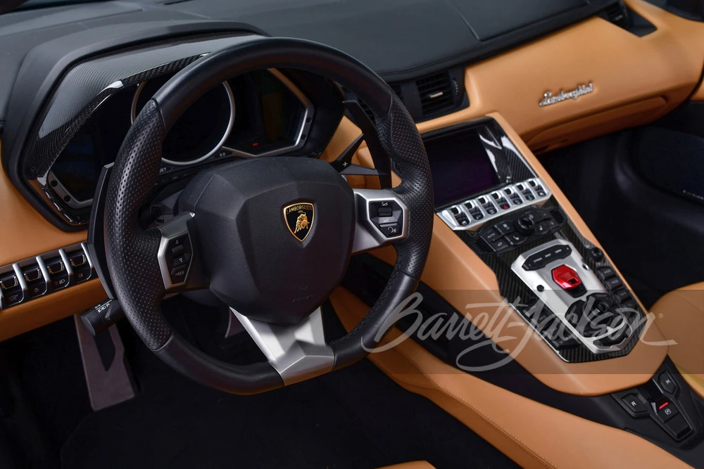 2014 Lamborghini Aventador LP700-4 - Image 12 of 31