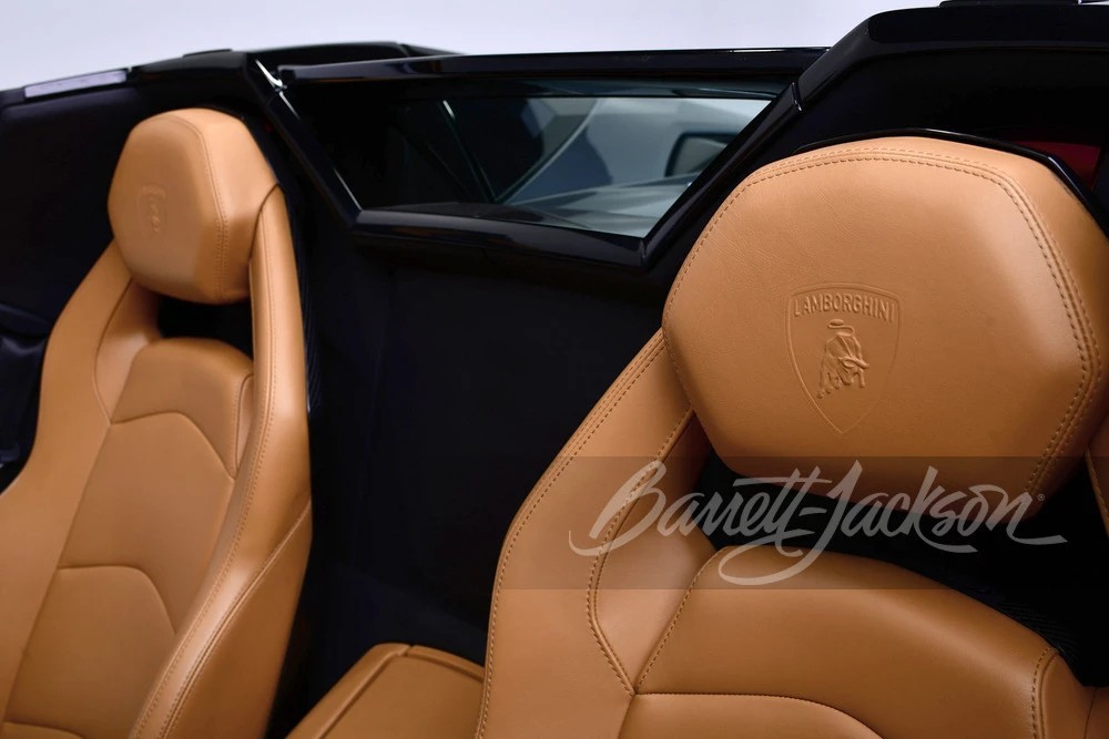 2014 Lamborghini Aventador LP700-4 - Image 19 of 31