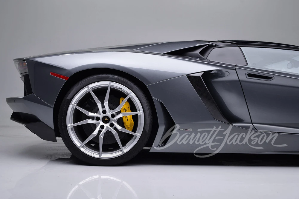 2014 Lamborghini Aventador LP700-4 - Image 30 of 31