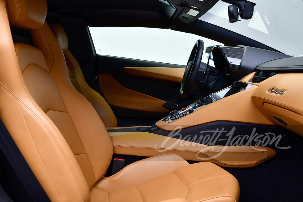 2014 Lamborghini Aventador LP700-4 - Image 8 of 31
