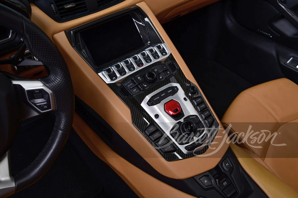 2014 Lamborghini Aventador LP700-4 - Image 13 of 31