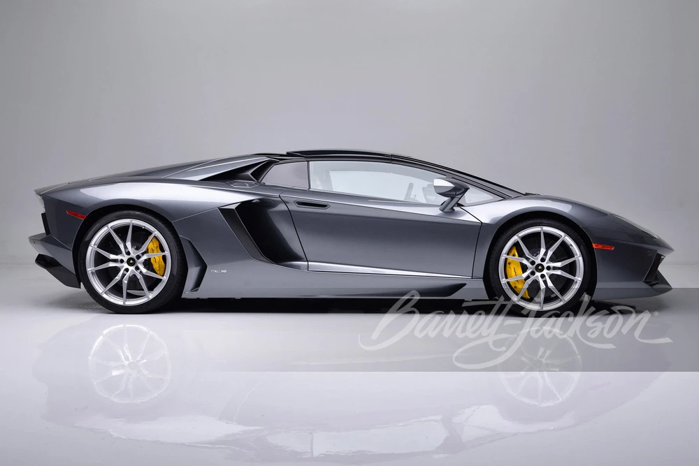 2014 Lamborghini Aventador LP700-4 - Image 24 of 31