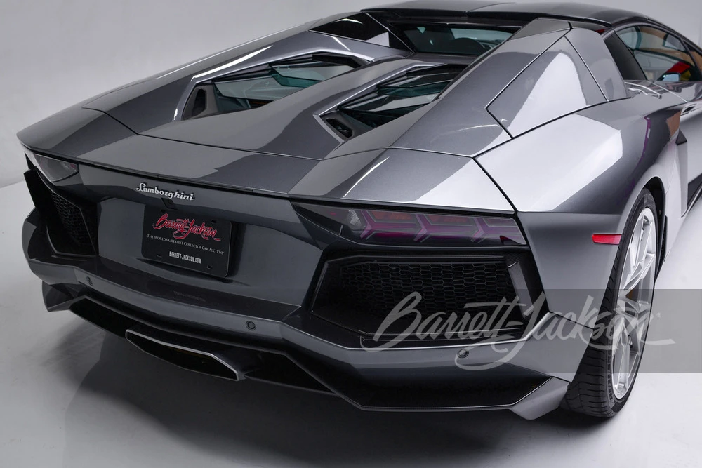 2014 Lamborghini Aventador LP700-4 - Image 27 of 31