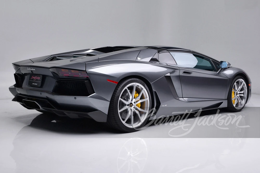2014 Lamborghini Aventador LP700-4 - Image 2 of 31