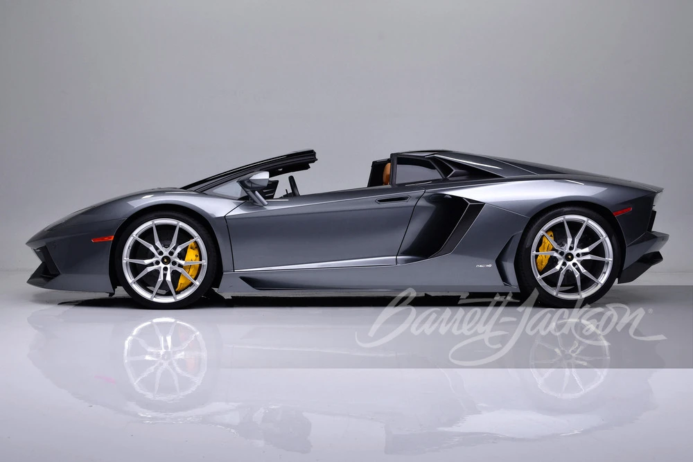 2014 Lamborghini Aventador LP700-4 - Image 5 of 31