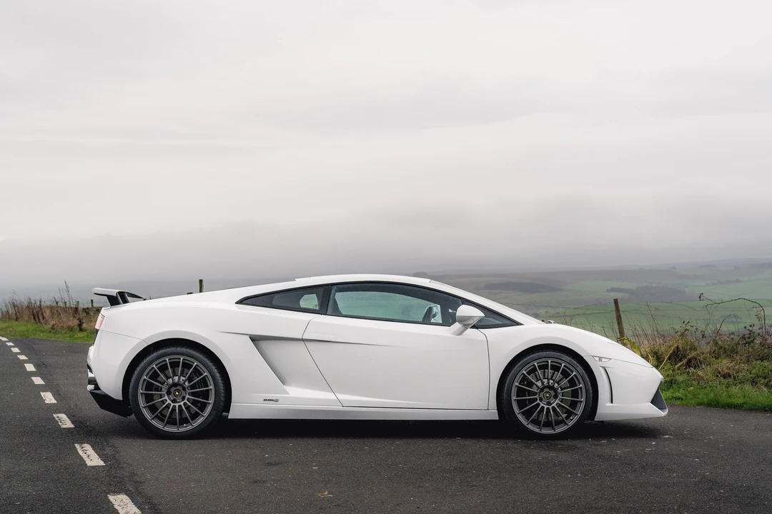 2014 Lamborghini Gallardo LP550-2 - Image 5 of 31