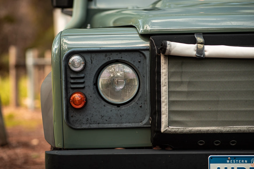 2014 Land Rover Defender 110 - Image 19 of 31