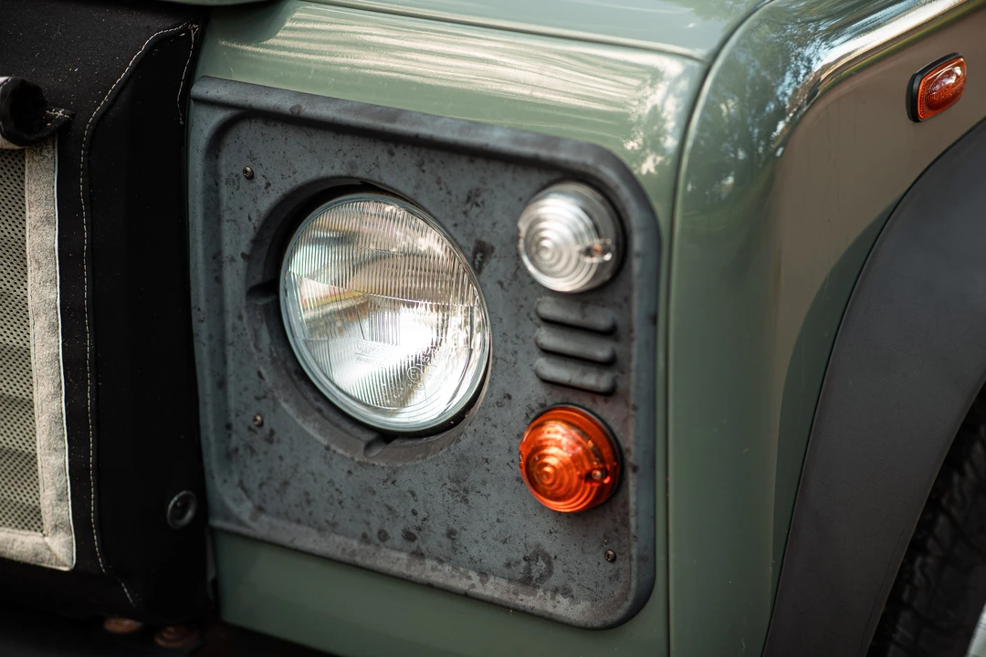 2014 Land Rover Defender 110 - Image 22 of 31