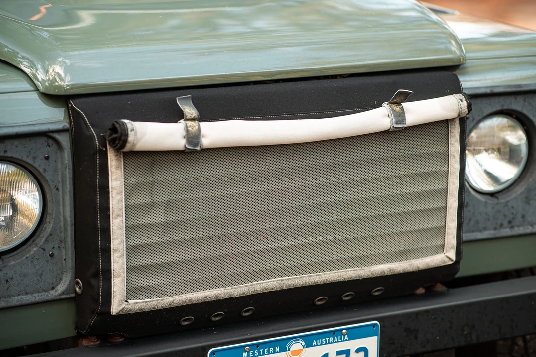 2014 Land Rover Defender 110 - Image 25 of 31