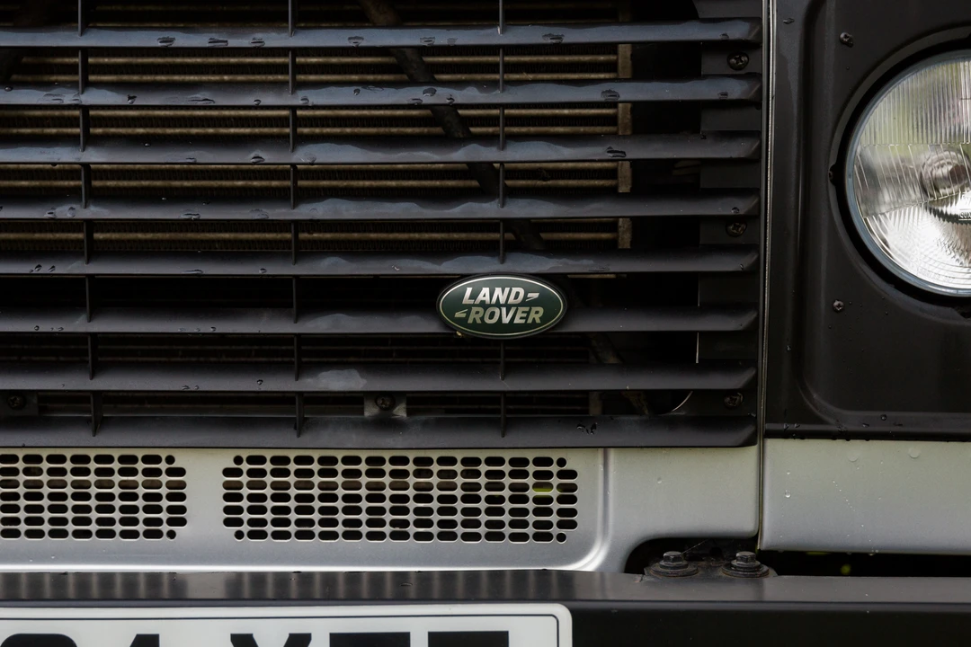 2014 Land Rover Defender 110 - Image 24 of 31