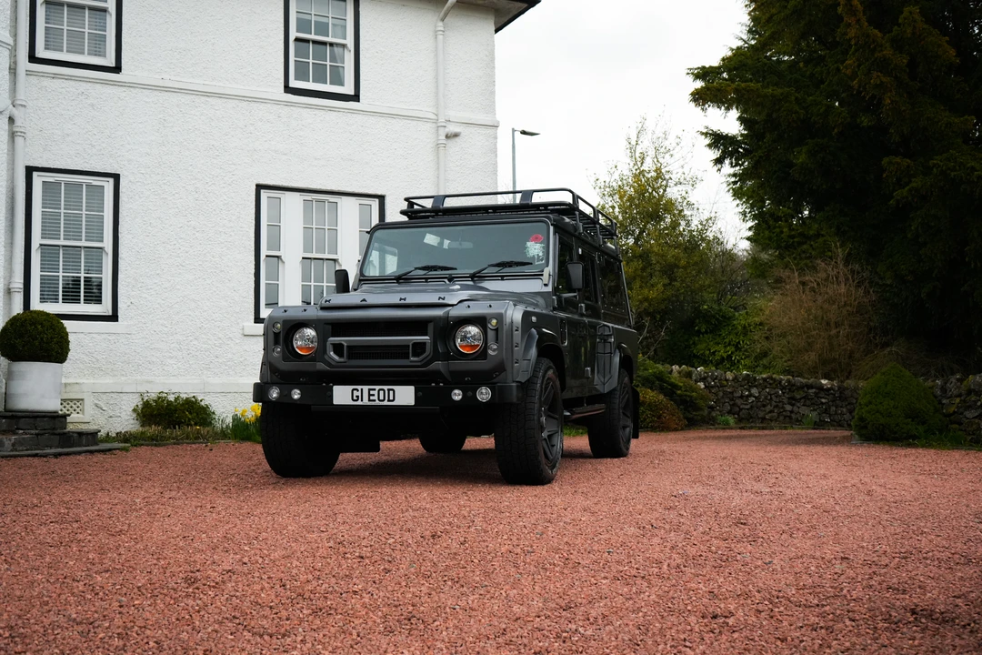 2014 Land Rover Defender 110 - Image 4 of 31