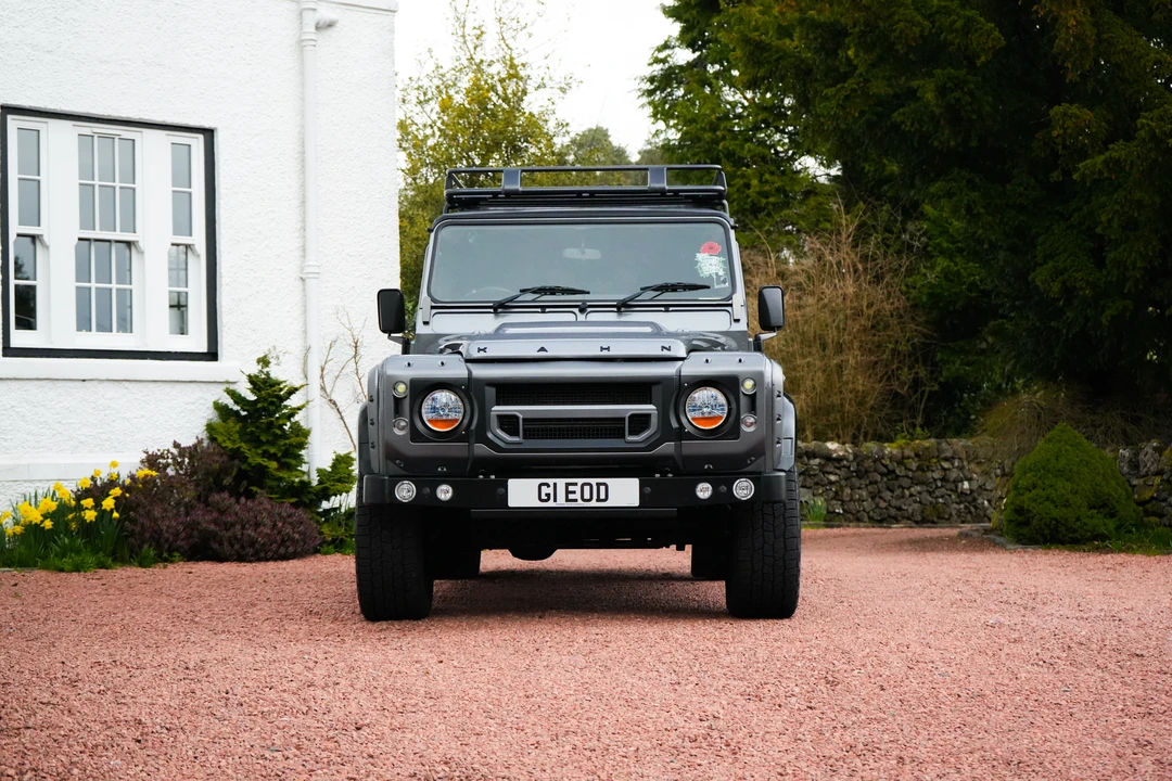 2014 Land Rover Defender 110 - Image 3 of 31