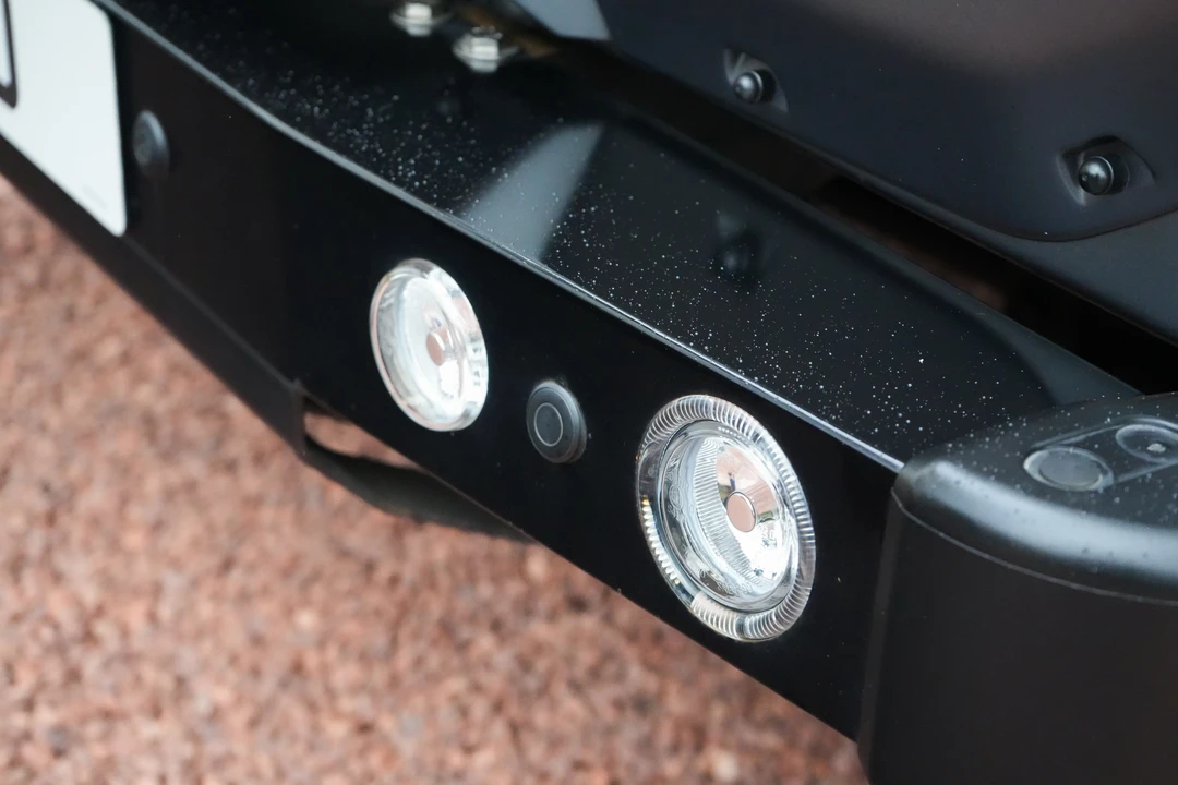 2014 Land Rover Defender 110 - Image 19 of 31