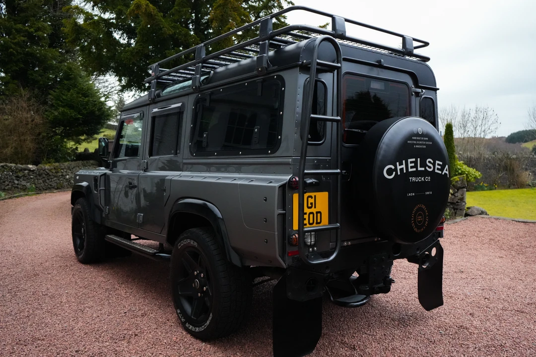 2014 Land Rover Defender 110 - Image 6 of 31