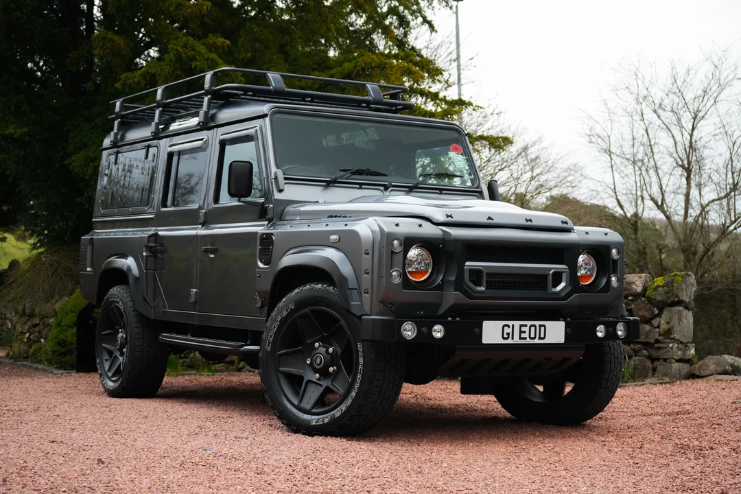 2014 Land Rover Defender 110 - Image 9 of 31