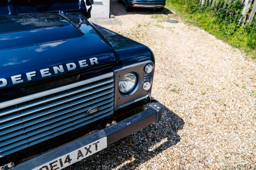2014 Land Rover Defender 110 - Image 18 of 31