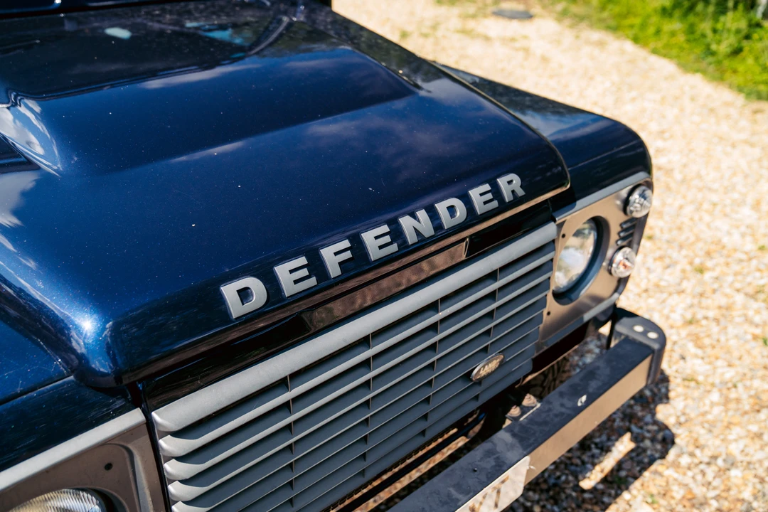 2014 Land Rover Defender 110 - Image 22 of 31