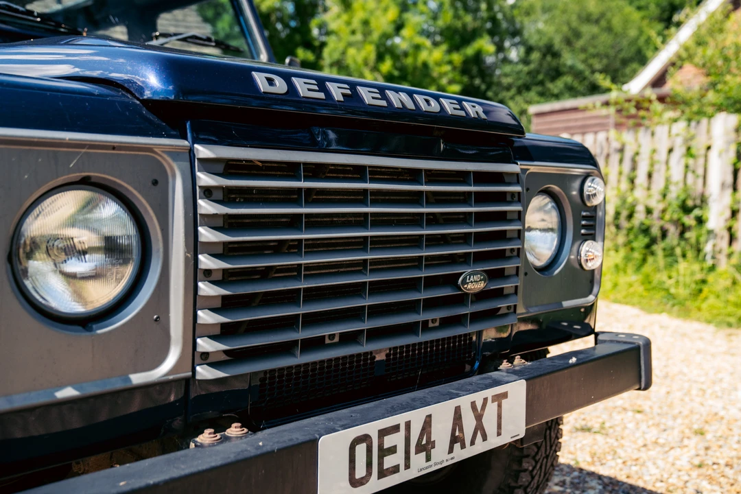 2014 Land Rover Defender 110 - Image 24 of 31