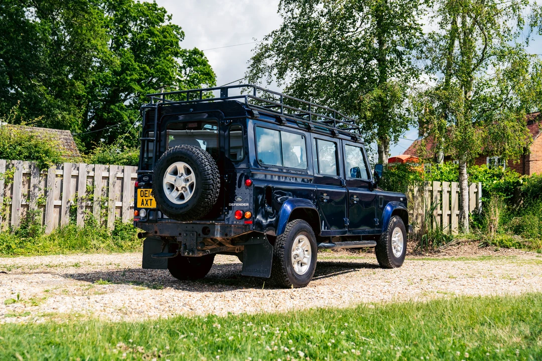 2014 Land Rover Defender 110 - Image 8 of 31