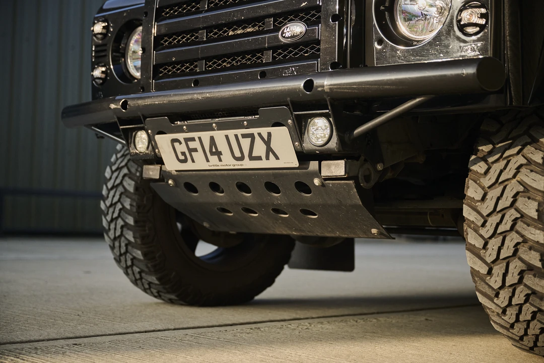 2014 Land Rover Defender 110 - Image 22 of 31