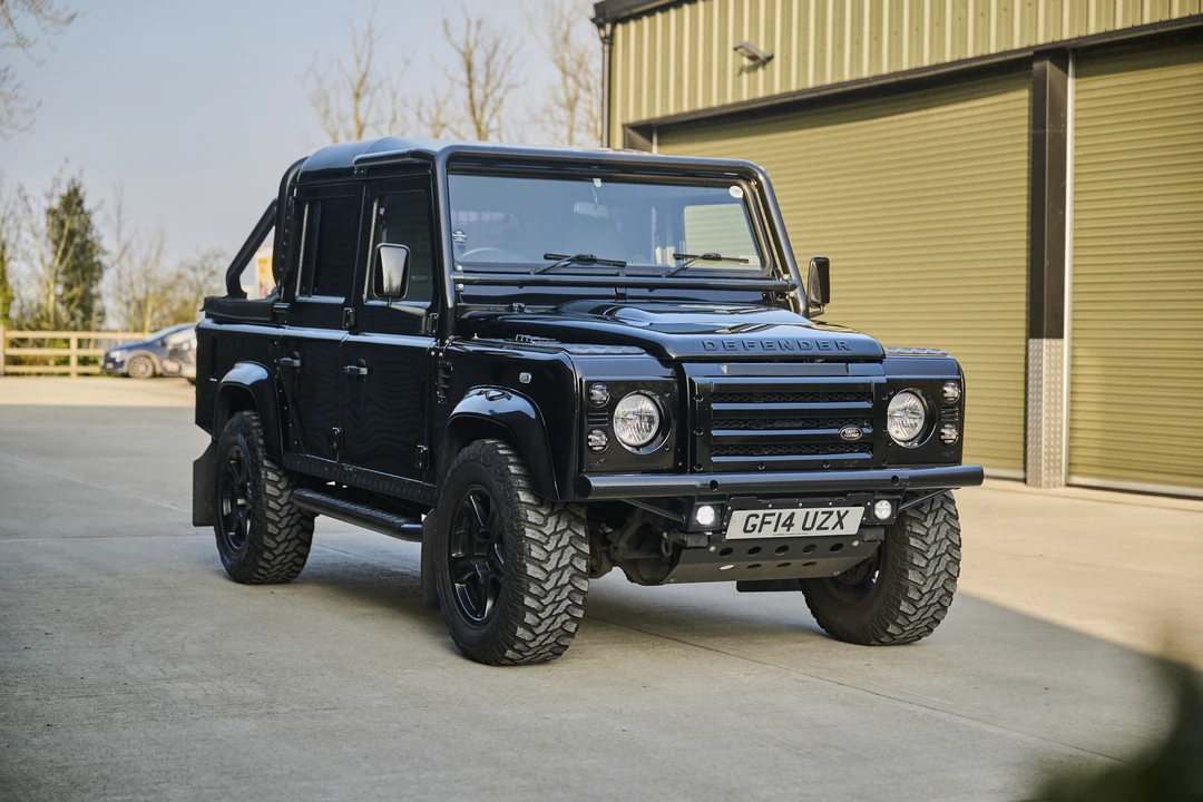 2014 Land Rover Defender 110 - Image 18 of 31