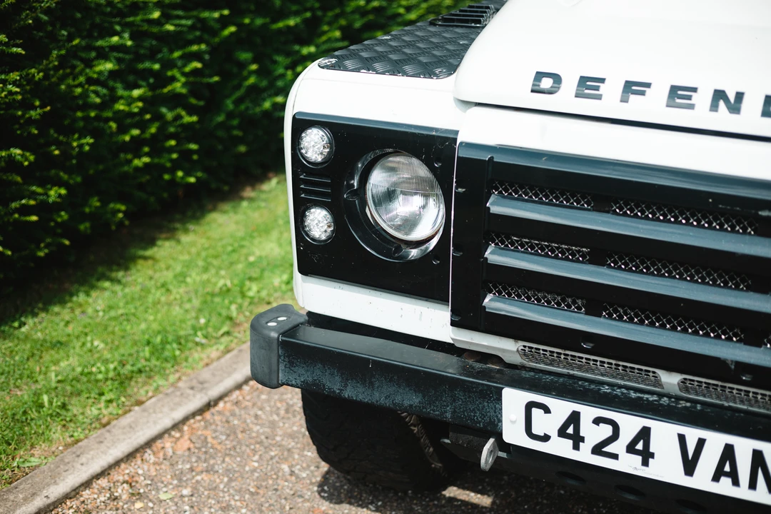 2014 Land Rover Defender 110 - Image 31 of 31