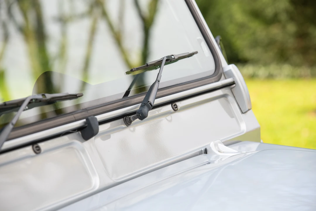 2014 Land Rover Defender 110 - Image 26 of 31