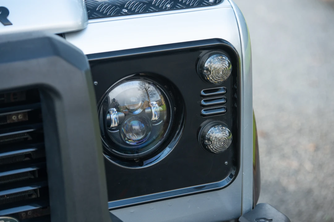 2014 Land Rover Defender 110 - Image 31 of 31