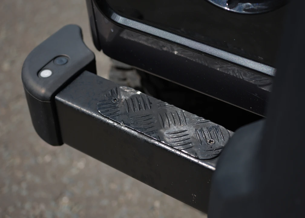 2014 Land Rover Defender 110 - Image 21 of 31