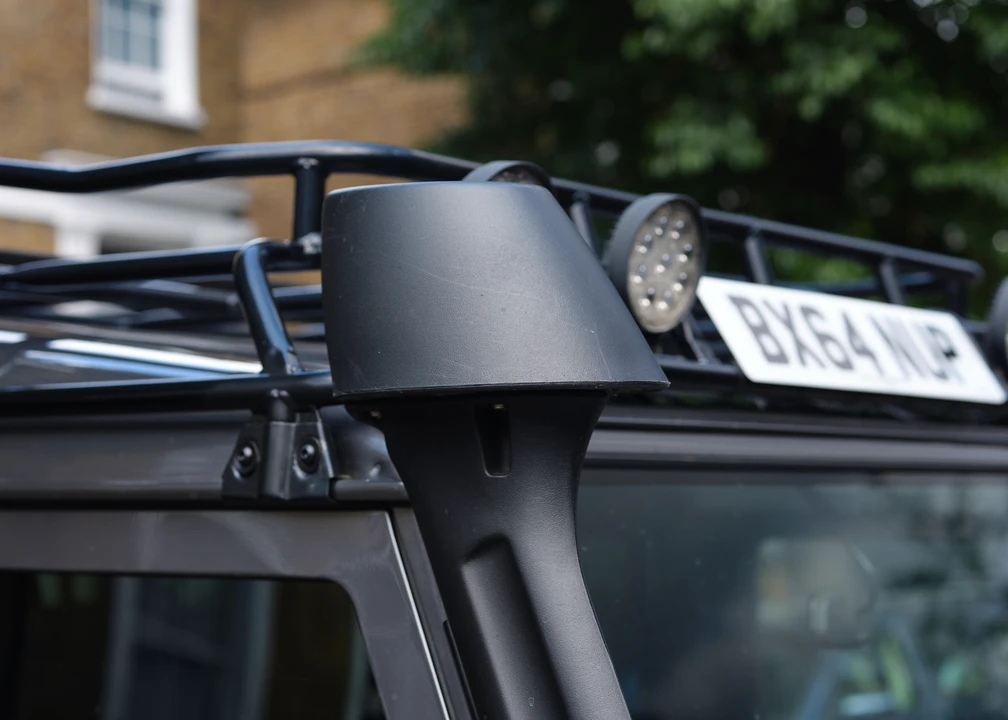 2014 Land Rover Defender 110 - Image 29 of 31