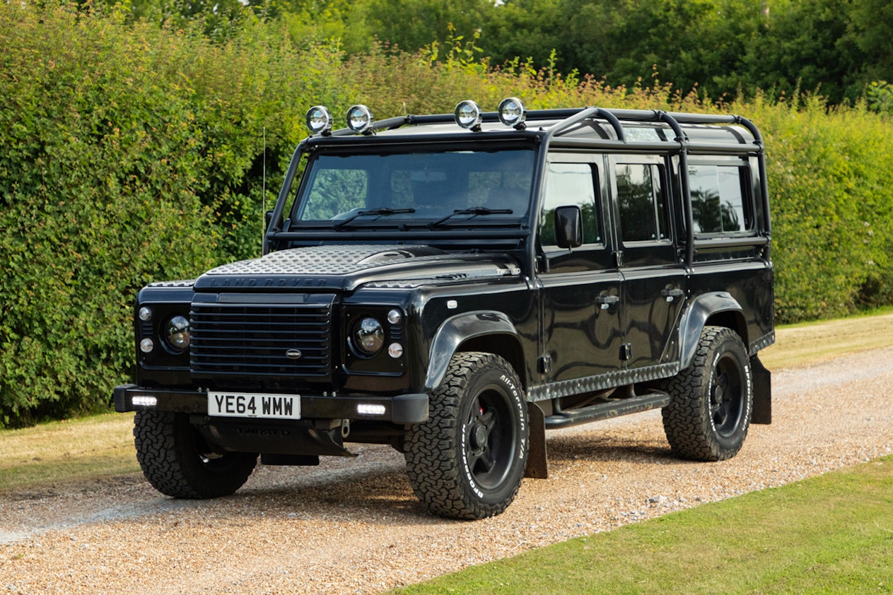 2014 LAND ROVER DEFENDER 110 XS STATION WAGON ‘TWISTED’ - AUTOMATIC