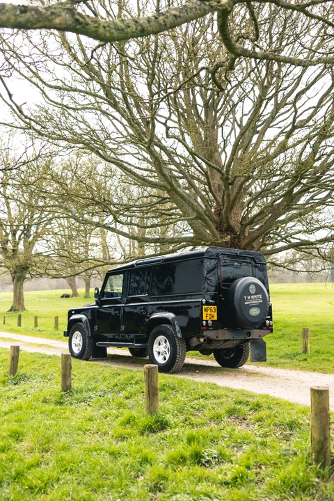 2014 Land Rover Defender 110 - Image 21 of 31