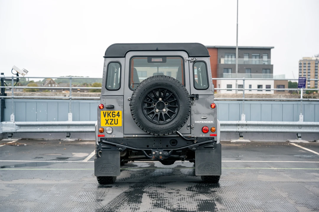 2014 Land Rover Defender 90 - Image 6 of 31