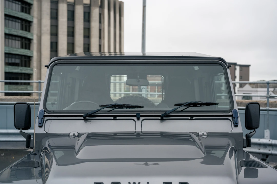 2014 Land Rover Defender 90 - Image 28 of 31