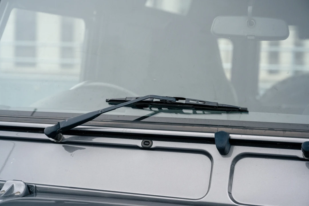 2014 Land Rover Defender 90 - Image 29 of 31