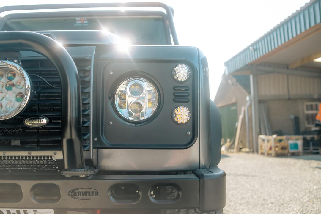 2014 Land Rover Defender 90 - Image 24 of 31