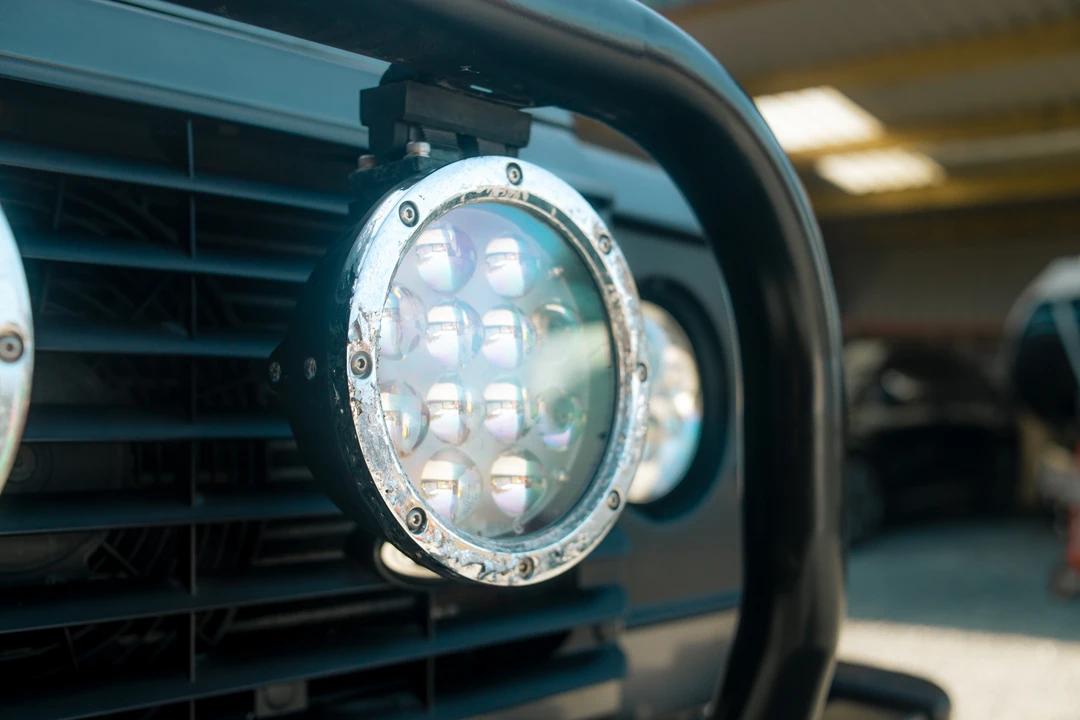 2014 Land Rover Defender 90 - Image 26 of 31