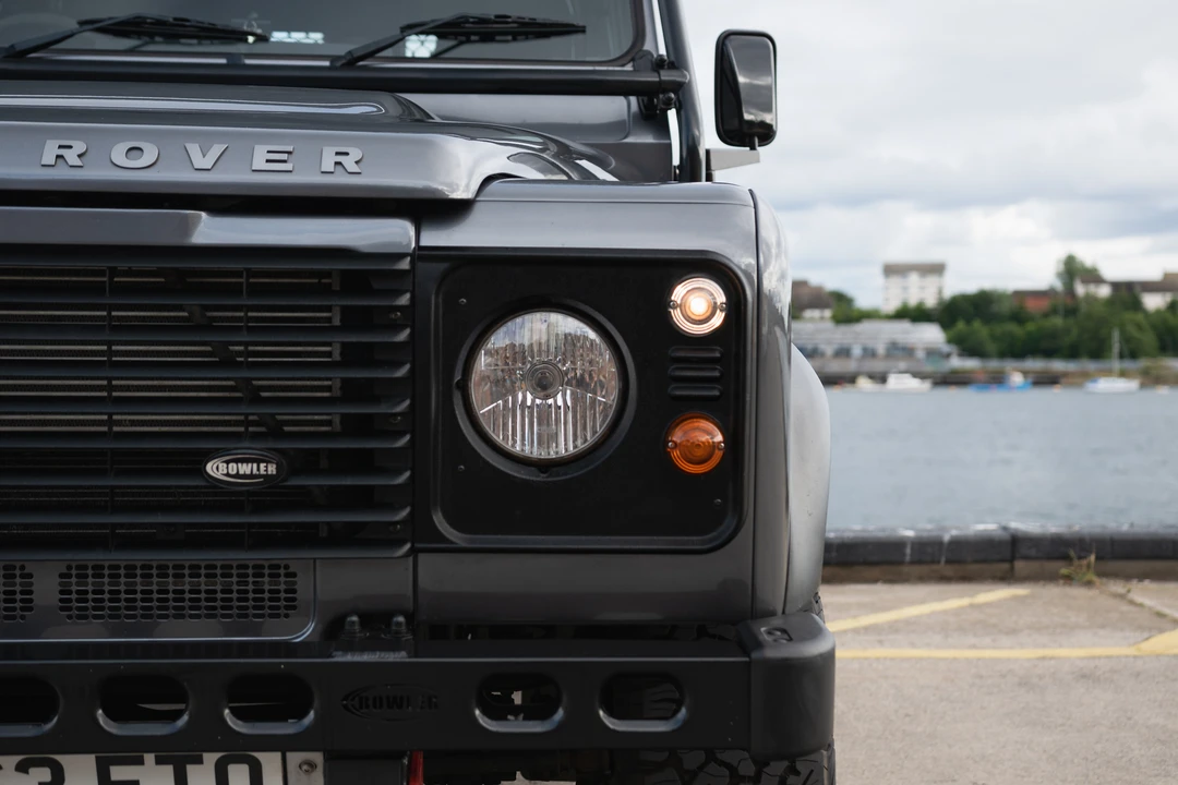 2014 Land Rover Defender 90 - Image 19 of 31