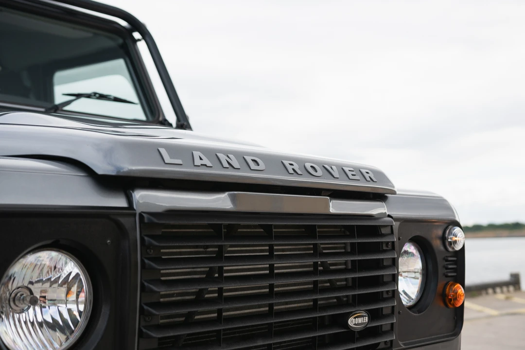 2014 Land Rover Defender 90 - Image 21 of 31