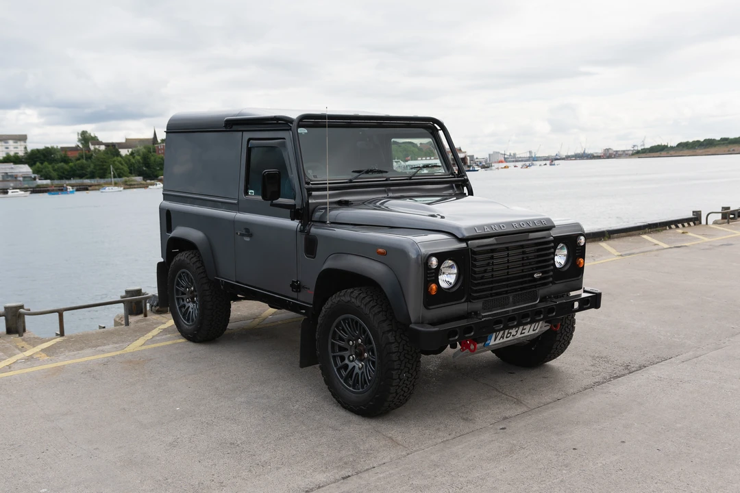 2014 Land Rover Defender 90 - Image 12 of 31