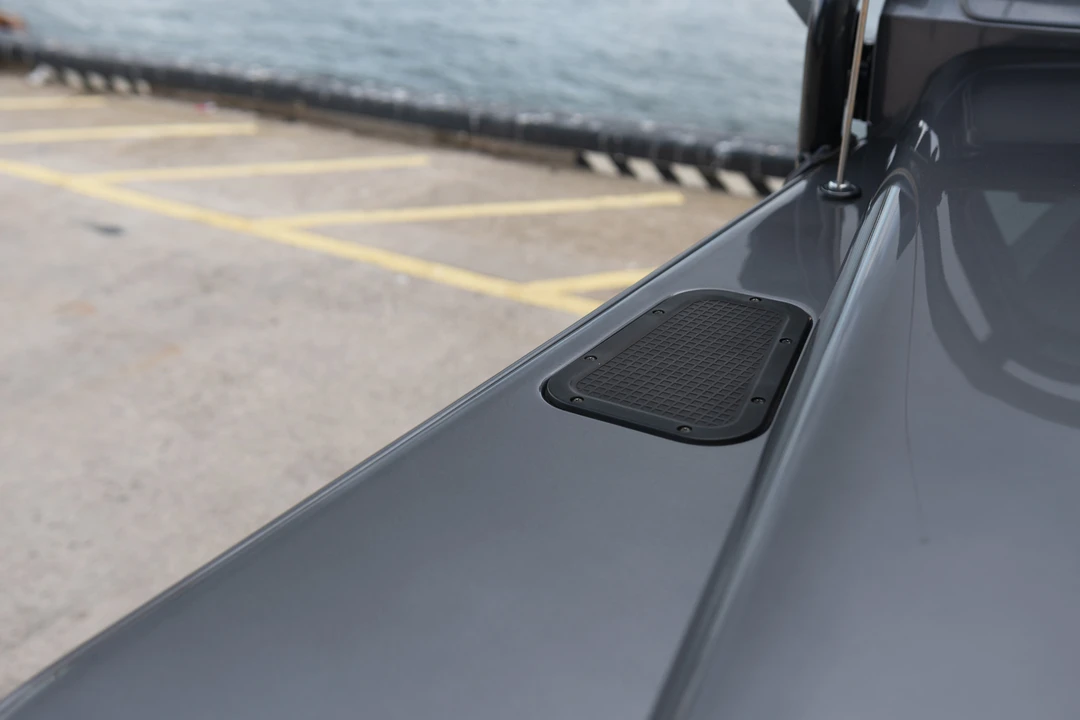 2014 Land Rover Defender 90 - Image 28 of 31