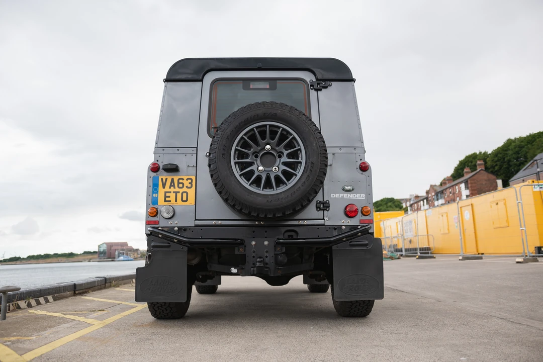 2014 Land Rover Defender 90 - Image 14 of 31