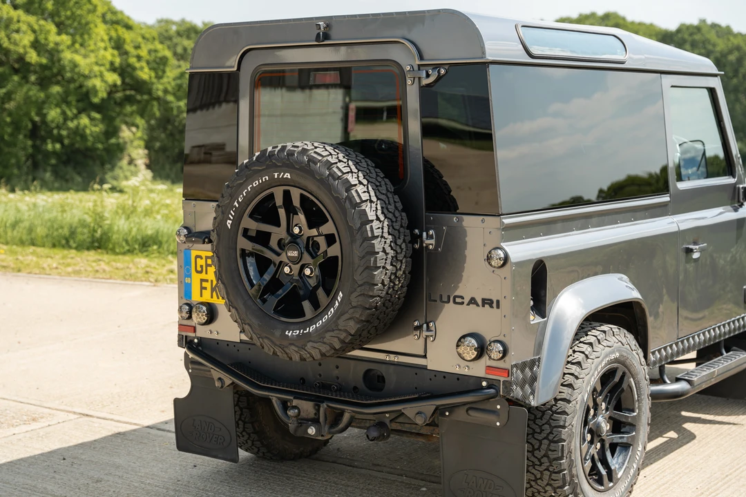 2014 Land Rover Defender 90 - Image 31 of 31